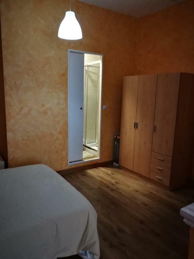 Hospedaje Menendez Pelayo Santander Exteriör bild