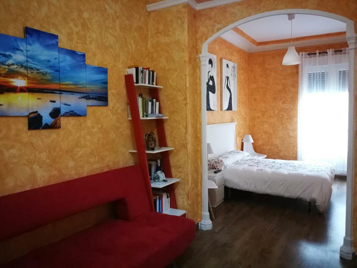 Hospedaje Menendez Pelayo Santander Exteriör bild
