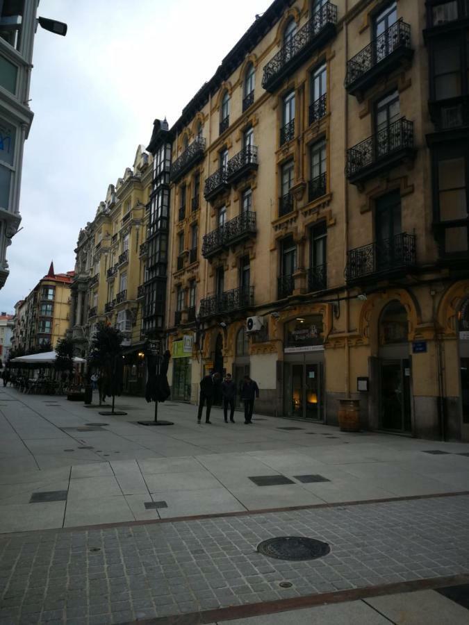 Hospedaje Menendez Pelayo Santander Exteriör bild